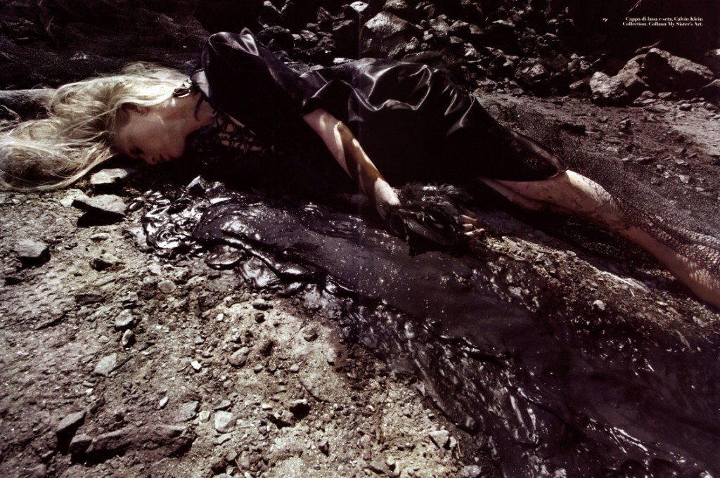 Vogue Itália - ''Water & Oil'' by Steven Meisel (8)