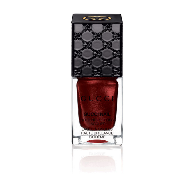 Gucci Nail Bold High-Gloss Lacquer – 200 Siam Red €25 