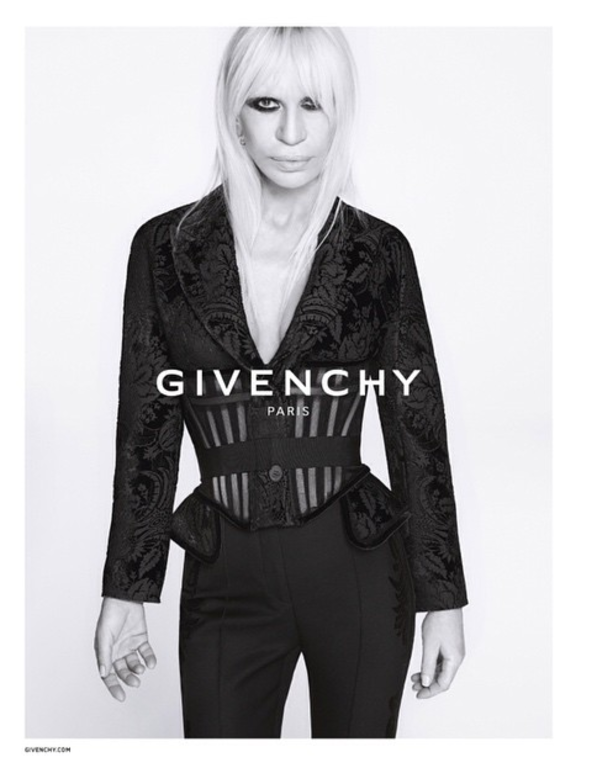 Donatella-Versace-for-Givenchy_exact1024x768_p (1)