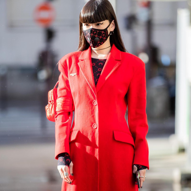 street-style-paris-fashion-week-womenswear-fall-winter-2020-2021-day-two